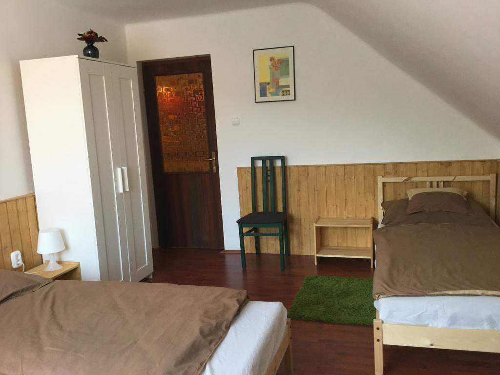 Avas Apartman Miskolc Exterior foto